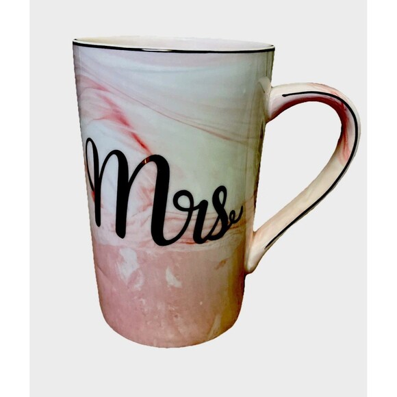 Pink Swirl Ceramic Mug, says “MRS” With Cover And Gold trim, Wifey - Picture 2 of 16